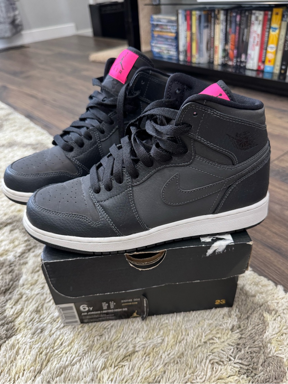 Nike Air Jordan 1 Retro High Grade